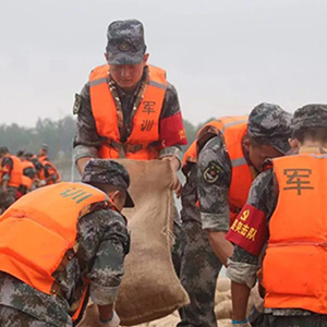 滁河險情，第71集團軍“鐵骨硬旅”火速出擊