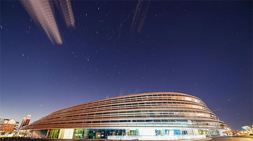 神州大地上，有一群“拍星星”的人……