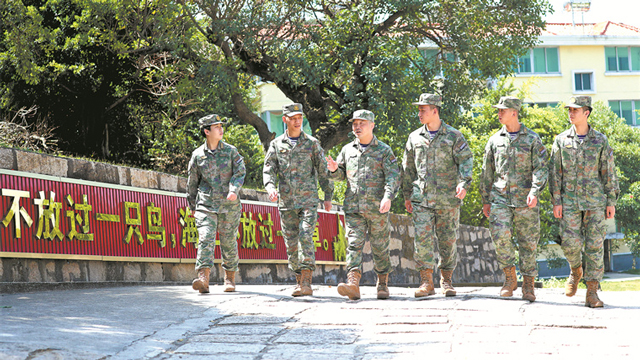 在黨的旗幟指引下·人才強(qiáng)軍丨強(qiáng)軍之道，要在得人