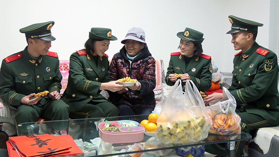 情暖軍烈屬丨堅(jiān)持25年，他們接力替盡忠者盡孝