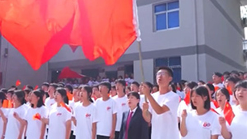 在習(xí)主席回信感召下，這個(gè)中學(xué)又有39人考上軍校