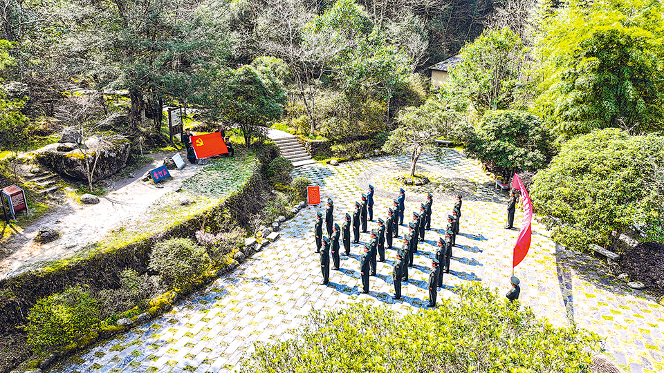 踏訪人民軍隊“第一軍規(guī)”誕生地——雷打的石頭 鐵打的規(guī)矩